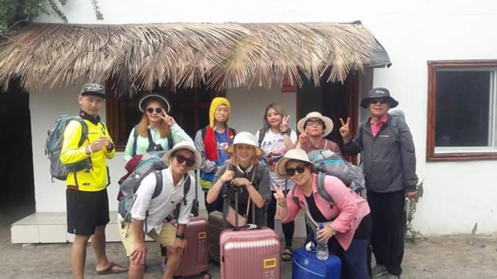 Hospedaje Sarita Puerto Villamil Buitenkant foto