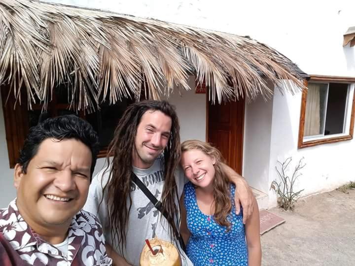 Hospedaje Sarita Puerto Villamil Buitenkant foto