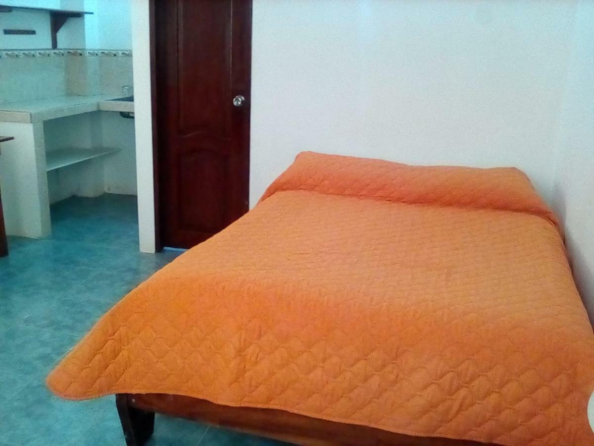 Hospedaje Sarita Puerto Villamil Buitenkant foto